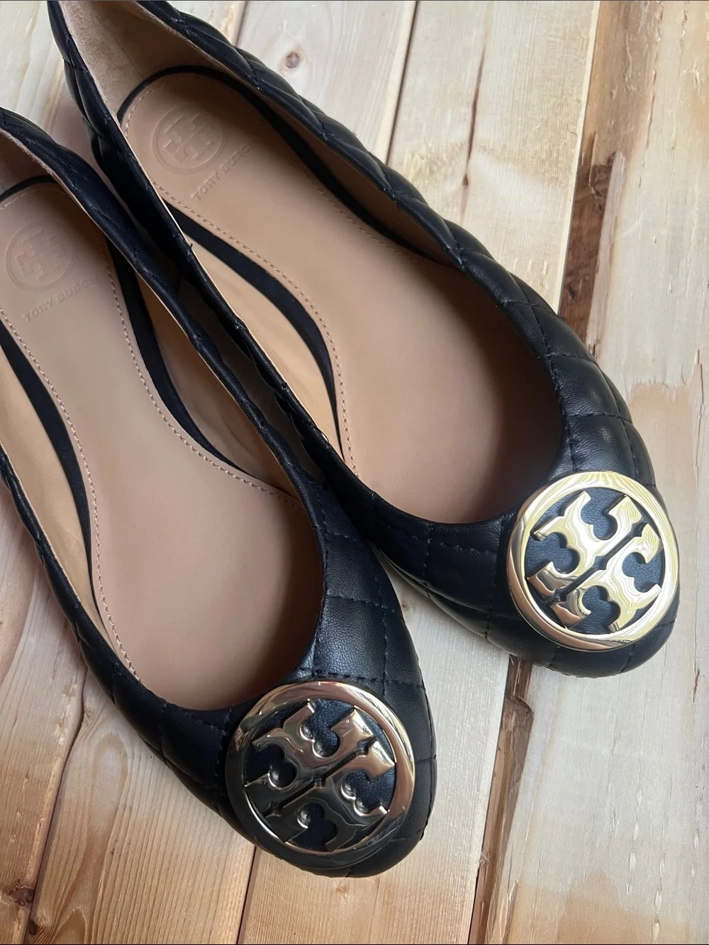 Tory Burch Black Quilted Leather Logo Ballet Flats with Gold Medallion